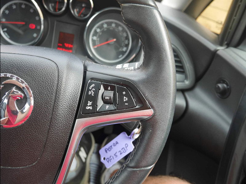 Vauxhall Astra 1.6 16v Limited Edition Euro 5 5dr 5dr Manual 2025