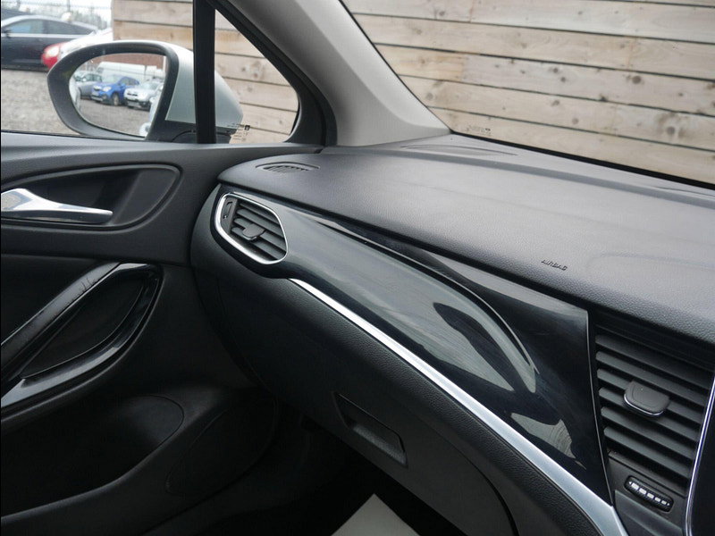 Vauxhall Astra 1.6 CDTi BlueInjection Elite Nav Hatchback 5dr Diesel Manual Euro 6 (s/s) (136 ps) 5dr Manual 2026