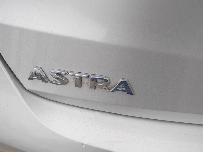Vauxhall Astra 1.6 CDTi BlueInjection Elite Nav Hatchback 5dr Diesel Manual Euro 6 (s/s) (136 ps) 5dr Manual 2026