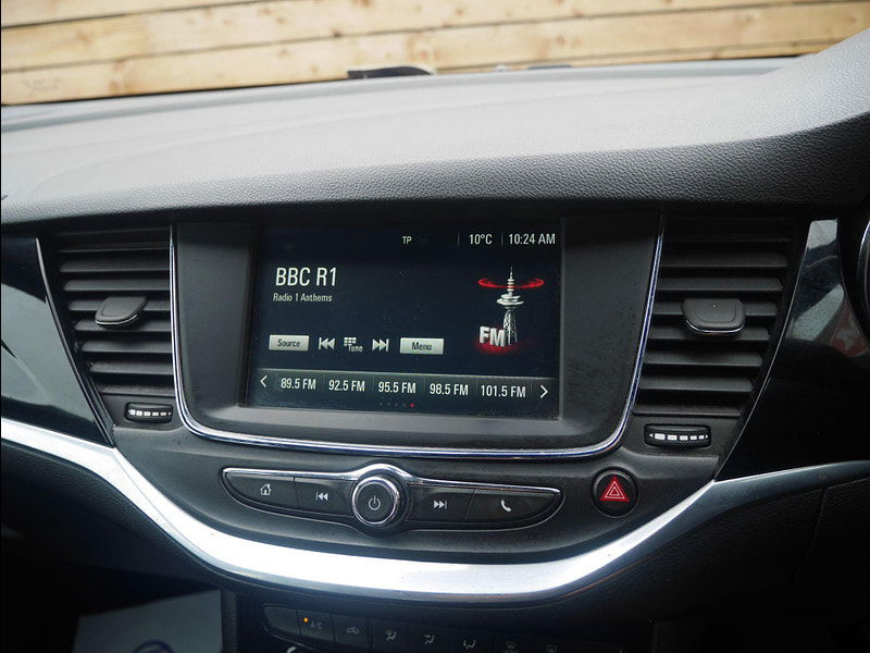 Vauxhall Astra 1.6 CDTi BlueInjection SRi Euro 6 (s/s) 5dr 5dr Manual 2025