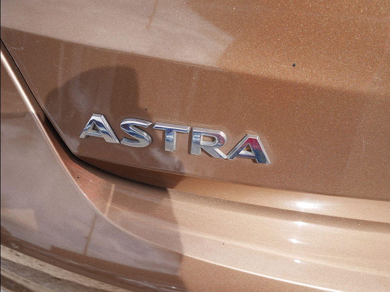 Vauxhall Astra 1.6 CDTi BlueInjection SRi Euro 6 (s/s) 5dr 5dr Manual 2025