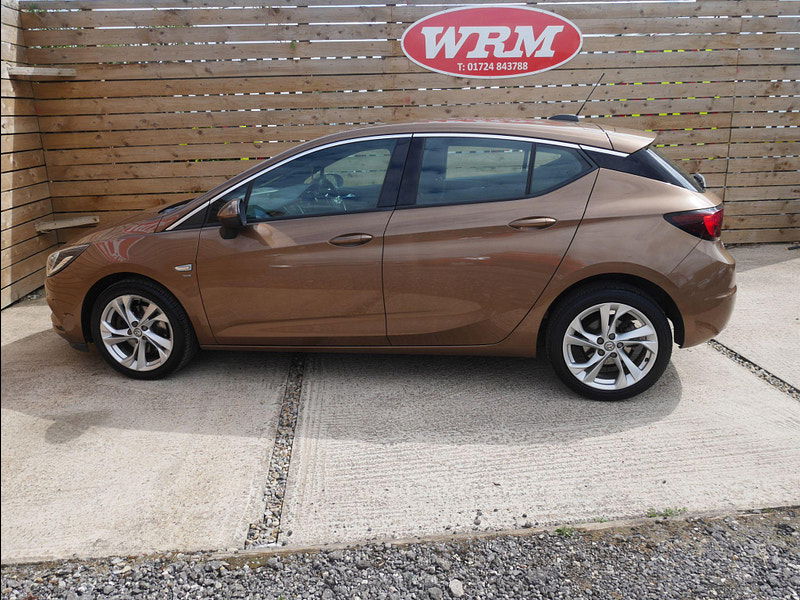 Vauxhall Astra 1.6 CDTi BlueInjection SRi Euro 6 (s/s) 5dr 5dr Manual 2025