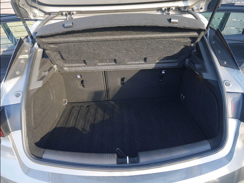 Vauxhall Astra 1.6 CDTi BlueInjection SRi Hatchback 5dr Diesel Manual Euro 6 (s/s) (136 ps) 5dr Manual 2025