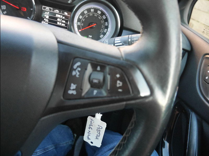 Vauxhall Astra 1.6 CDTi BlueInjection SRi Hatchback 5dr Diesel Manual Euro 6 (s/s) (136 ps) 5dr Manual 2025