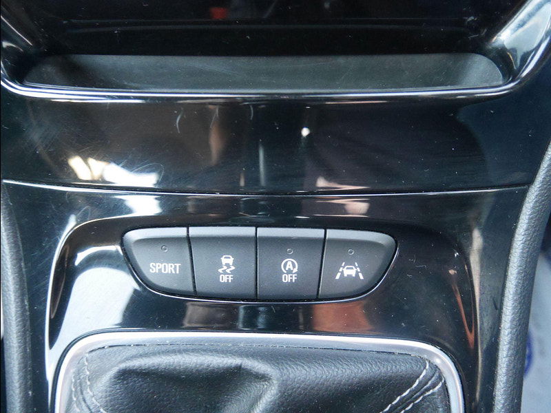 Vauxhall Astra 1.6 CDTi BlueInjection SRi Hatchback 5dr Diesel Manual Euro 6 (s/s) (136 ps) 5dr Manual 2025