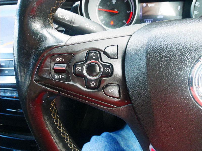 Vauxhall Astra 1.6 CDTi BlueInjection SRi Nav Hatchback 5dr Diesel Manual Euro 6 (s/s) (136 ps) 5dr Manual 2026