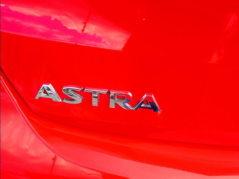Vauxhall Astra 1.6 CDTi BlueInjection SRi Nav Hatchback 5dr Diesel Manual Euro 6 (s/s) (136 ps) 5dr Manual 2026