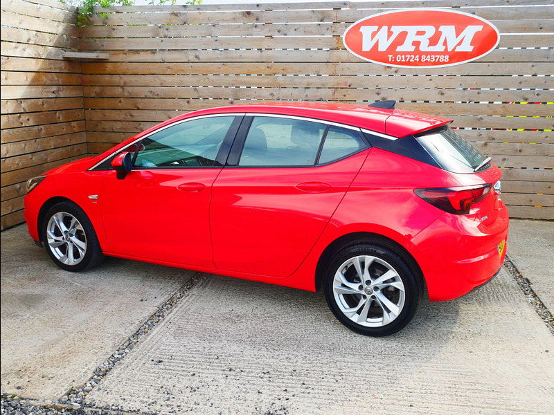 Vauxhall Astra 1.6 CDTi BlueInjection SRi Nav Hatchback 5dr Diesel Manual Euro 6 (s/s) (136 ps) 5dr Manual 2026