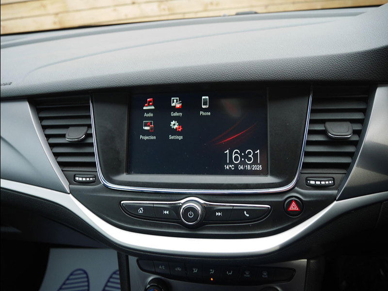 Vauxhall Astra 1.6 CDTi ecoFLEX Design Sports Tourer Euro 6 (s/s) 5dr 5dr Manual 2025