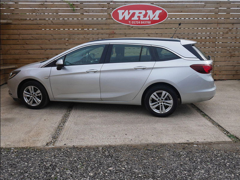 Vauxhall Astra 1.6 CDTi ecoFLEX Design Sports Tourer Euro 6 (s/s) 5dr 5dr Manual 2025
