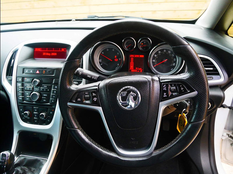 Vauxhall Astra 1.6 CDTi ecoFLEX SRi Euro 6 (s/s) 5dr 5dr Manual 2024