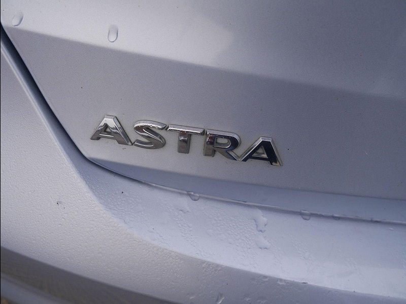 Vauxhall Astra 1.6 CDTi ecoTEC BlueInjection SRi Hatchback 5dr Diesel Manual Euro 6 (110 ps) 5dr Manual 2026