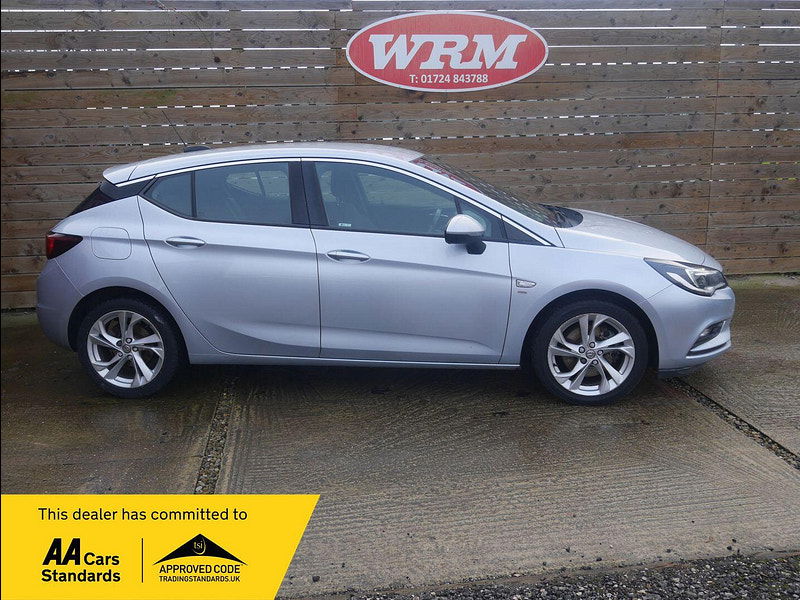 Vauxhall Astra 1.6 CDTi ecoTEC BlueInjection SRi Hatchback 5dr Diesel Manual Euro 6 (110 ps) 5dr Manual 2026