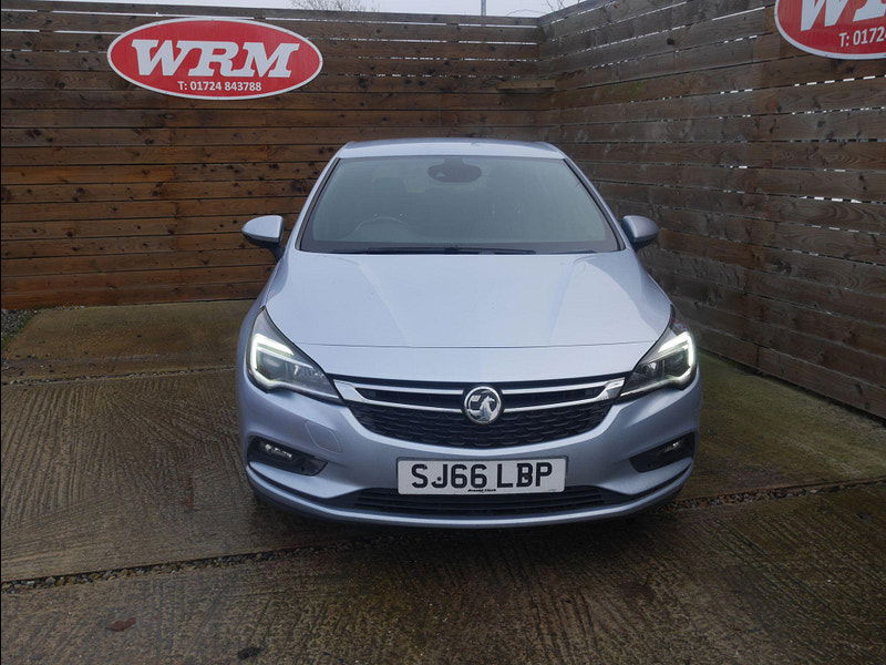Vauxhall Astra 1.6 CDTi ecoTEC BlueInjection SRi Hatchback 5dr Diesel Manual Euro 6 (110 ps) 5dr Manual 2026
