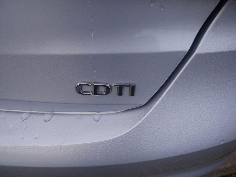 Vauxhall Astra 1.6 CDTi ecoTEC BlueInjection SRi Hatchback 5dr Diesel Manual Euro 6 (110 ps) 5dr Manual 2026