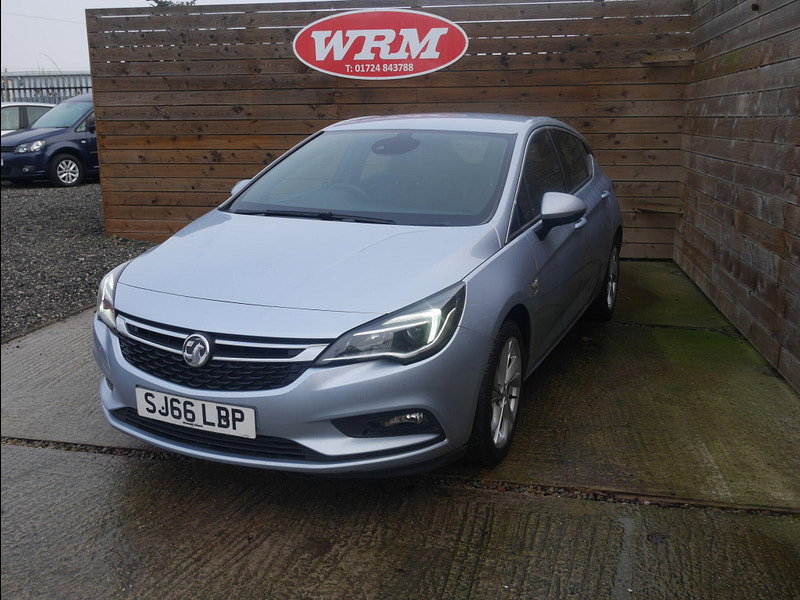 Vauxhall Astra 1.6 CDTi ecoTEC BlueInjection SRi Hatchback 5dr Diesel Manual Euro 6 (110 ps) 5dr Manual 2026