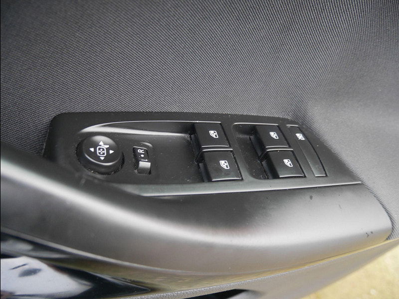 Vauxhall Astra 1.6 CDTi ecoTEC BlueInjection SRi Hatchback 5dr Diesel Manual Euro 6 (110 ps) 5dr Manual 2026