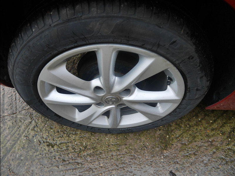 Vauxhall Corsa 1.2 SE Hatchback 5dr Petrol Manual Euro 6 (75 ps) 5dr Manual 2026