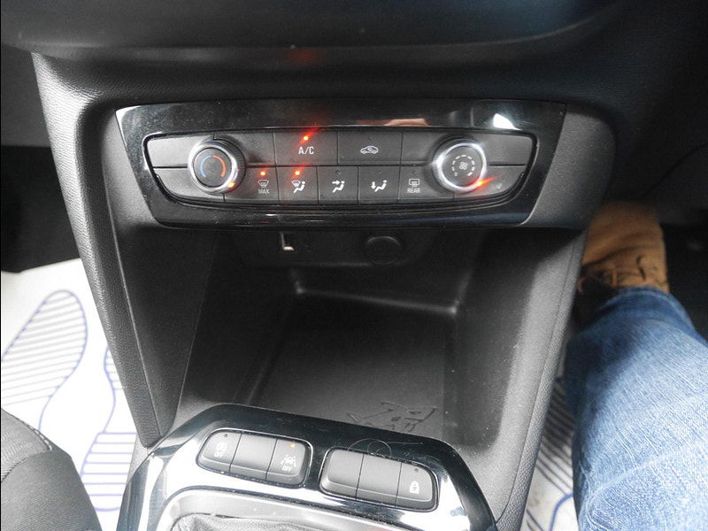 Vauxhall Corsa 1.2 SE Hatchback 5dr Petrol Manual Euro 6 (75 ps) 5dr Manual 2026