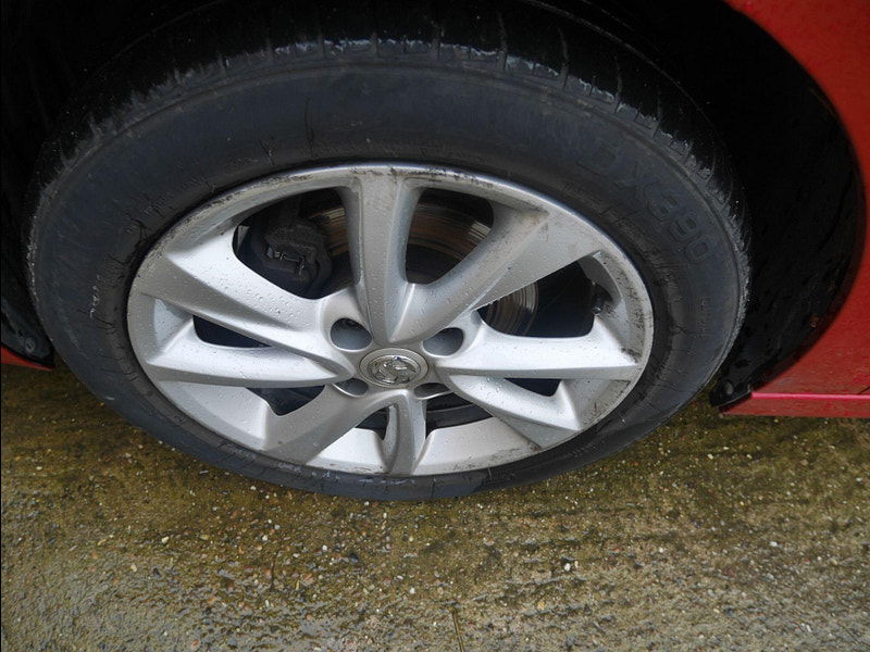 Vauxhall Corsa 1.2 SE Hatchback 5dr Petrol Manual Euro 6 (75 ps) 5dr Manual 2026