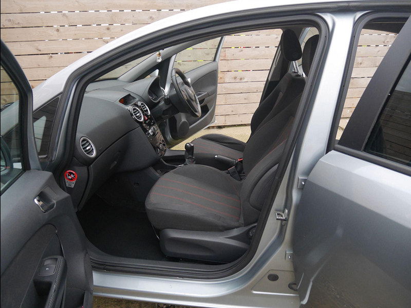 Vauxhall Corsa 1.4 16V SXi Hatchback 5dr Petrol Manual Wide Ratio Euro 5 (A/C) (100 ps) 5dr Manual 2025