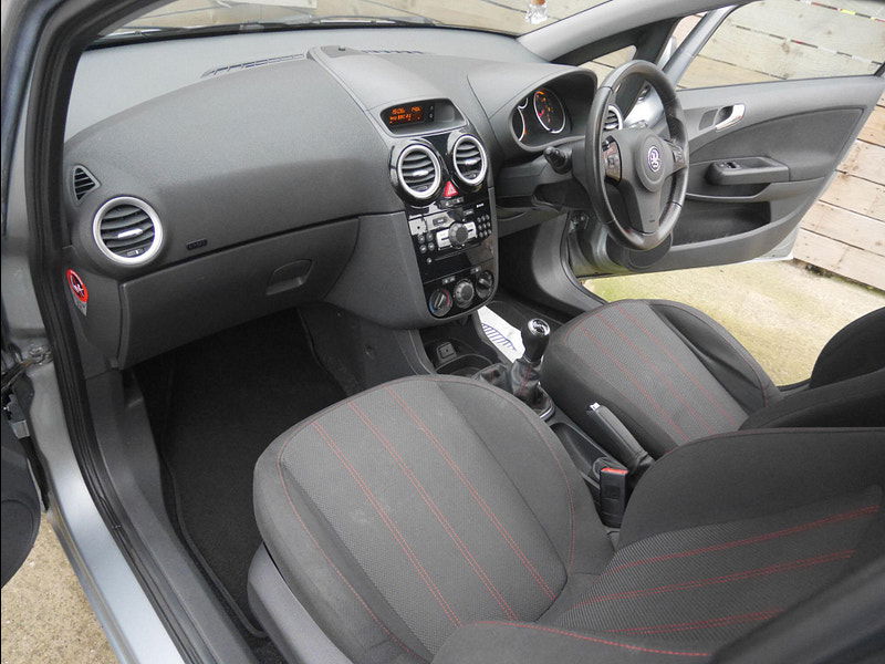 Vauxhall Corsa 1.4 16V SXi Hatchback 5dr Petrol Manual Wide Ratio Euro 5 (A/C) (100 ps) 5dr Manual 2025