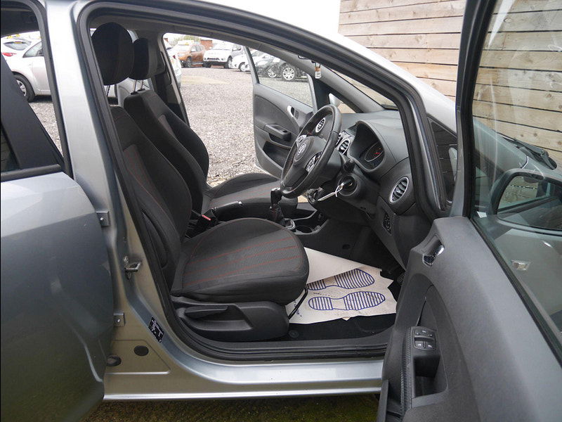 Vauxhall Corsa 1.4 16V SXi Hatchback 5dr Petrol Manual Wide Ratio Euro 5 (A/C) (100 ps) 5dr Manual 2025