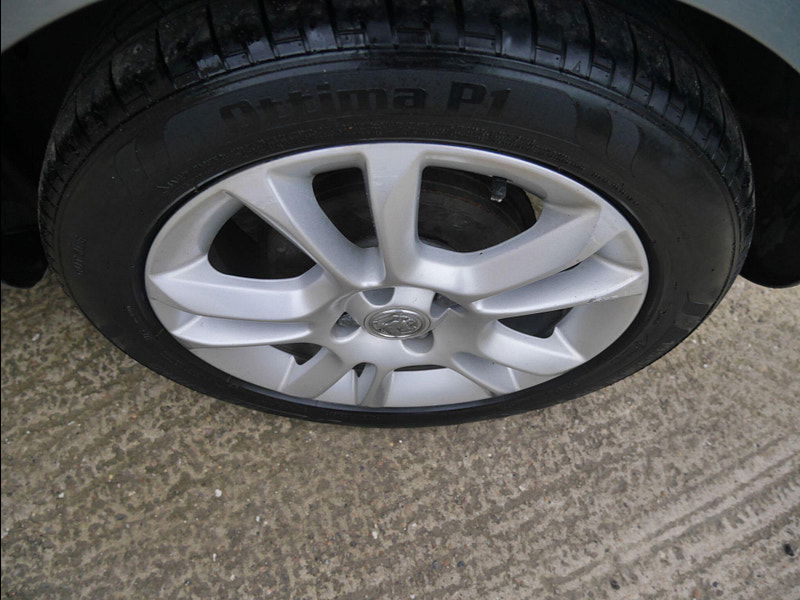 Vauxhall Corsa 1.4 16V SXi Hatchback 5dr Petrol Manual Wide Ratio Euro 5 (A/C) (100 ps) 5dr Manual 2025