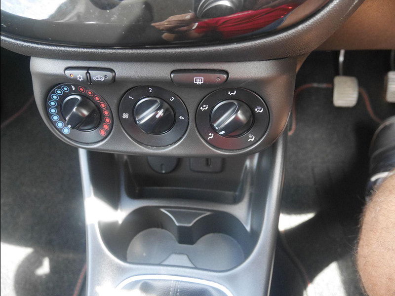 Vauxhall Corsa 1.4i ecoFLEX Design Euro 6 3dr 3dr Manual 2025