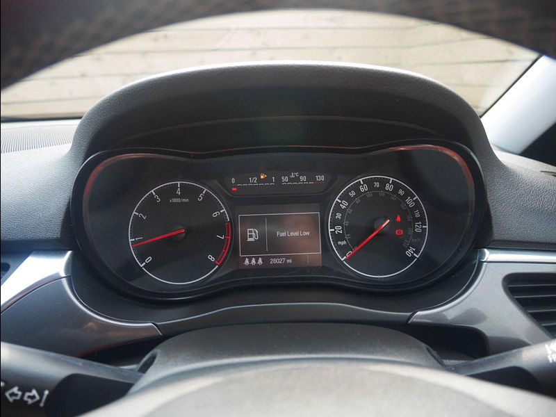 Vauxhall Corsa 1.4i ecoTEC SE Nav Euro 6 5dr 5dr Manual 2025