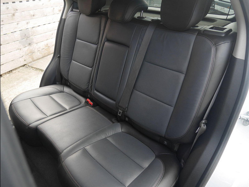 Vauxhall Mokka 1.4i Turbo SE SUV 5dr Petrol Manual 2WD Euro 6 (s/s) (140 ps) 5dr Manual 2026