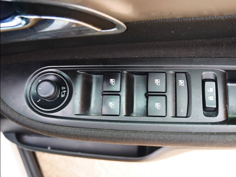 Vauxhall Mokka 1.6 CDTi Tech Line 2WD Euro 6 (s/s) 5dr 5dr Manual 2025