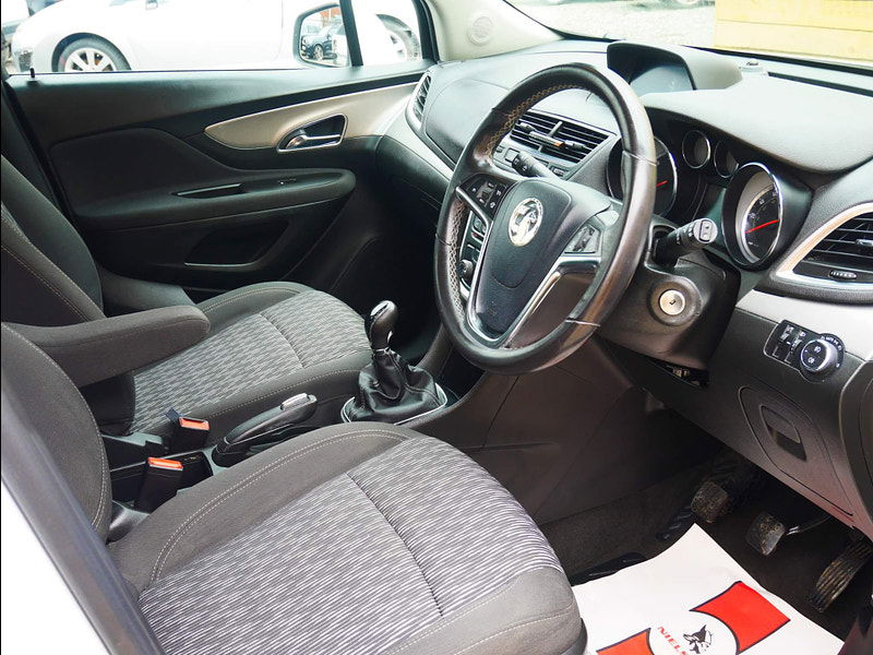 Vauxhall Mokka 1.6 CDTi Tech Line 2WD Euro 6 (s/s) 5dr 5dr Manual 2025