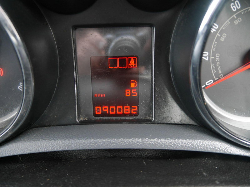 Vauxhall Mokka 1.6i SE SUV 5dr Petrol Manual 2WD Euro 6 (s/s) (115 ps) 5dr Manual 2026