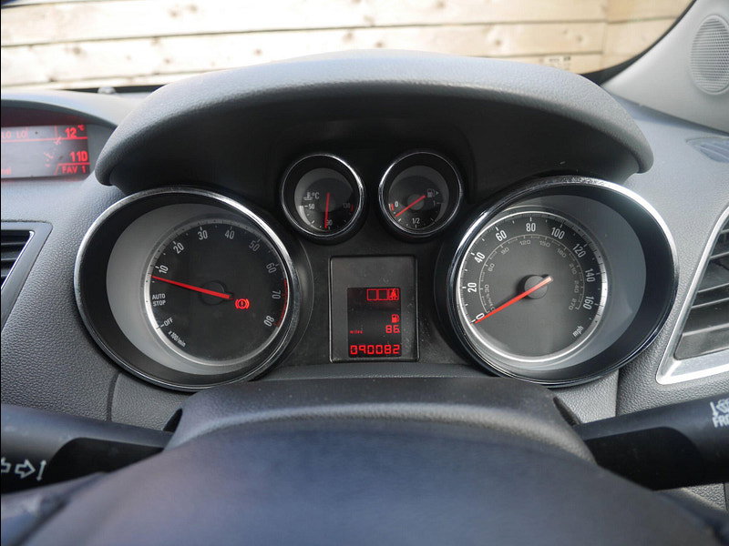 Vauxhall Mokka 1.6i SE SUV 5dr Petrol Manual 2WD Euro 6 (s/s) (115 ps) 5dr Manual 2026