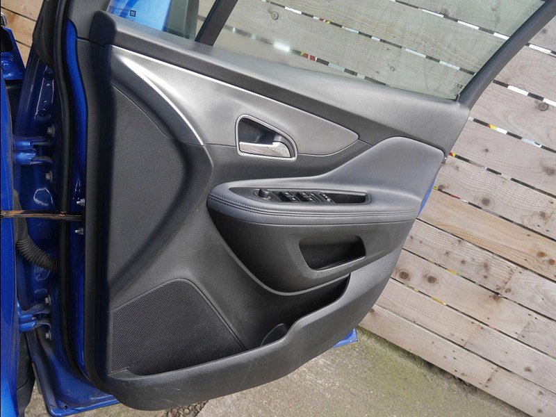 Vauxhall Mokka 1.6i SE SUV 5dr Petrol Manual 2WD Euro 6 (s/s) (115 ps) 5dr Manual 2026
