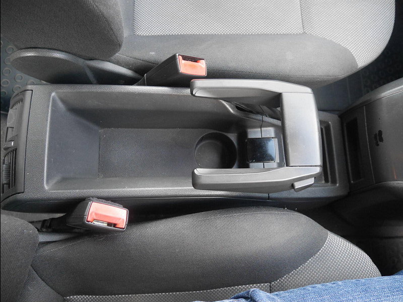 Vauxhall Zafira 1.6 16V Exclusiv MPV 5dr Petrol Manual Euro 5 (115 ps) 5dr Manual 2026