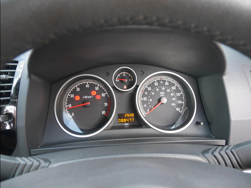 Vauxhall Zafira 1.6 16V Exclusiv MPV 5dr Petrol Manual Euro 5 (115 ps) 5dr Manual 2026