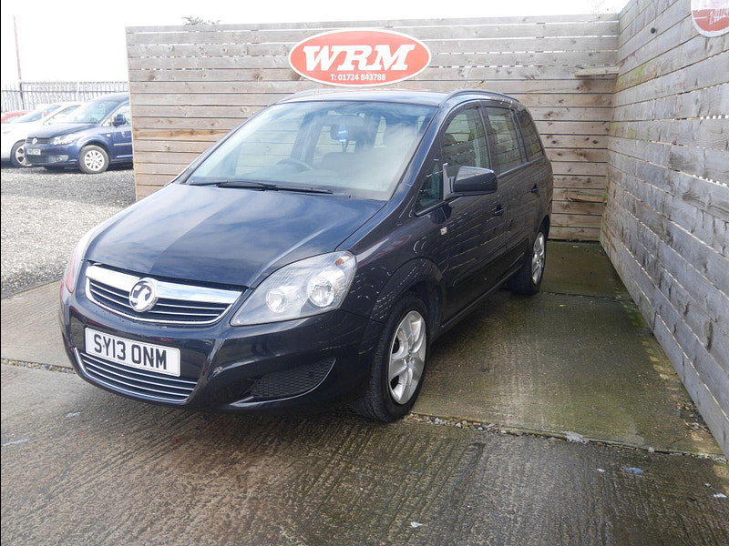 Vauxhall Zafira 1.6 16V Exclusiv MPV 5dr Petrol Manual Euro 5 (115 ps) 5dr Manual 2026