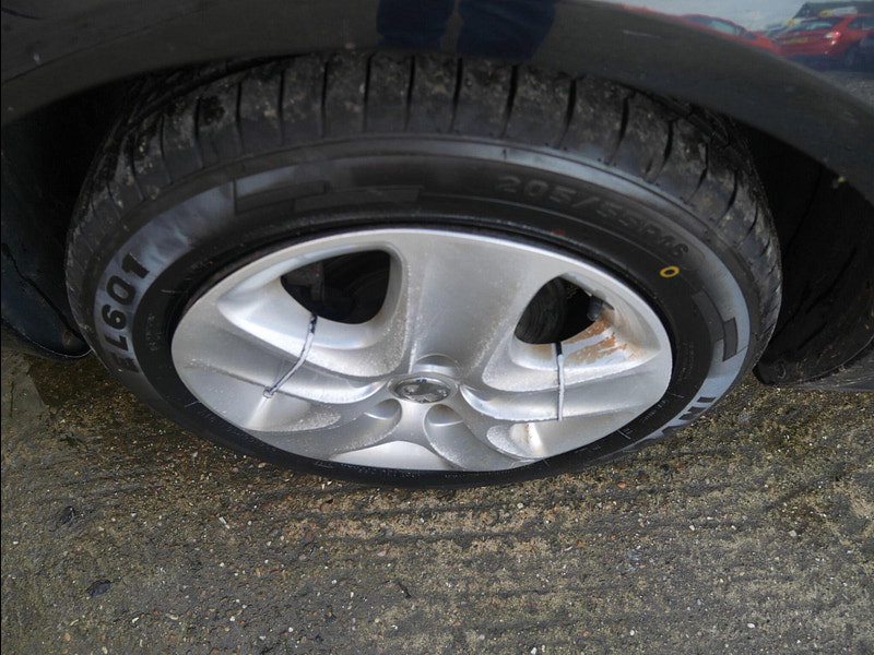 Vauxhall Zafira 1.6 16V Exclusiv MPV 5dr Petrol Manual Euro 5 (115 ps) 5dr Manual 2026