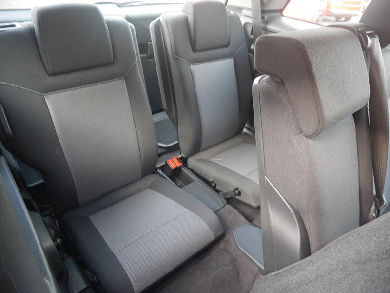 Vauxhall Zafira 1.6 16V Exclusiv MPV 5dr Petrol Manual Euro 5 (115 ps) 5dr Manual 2026