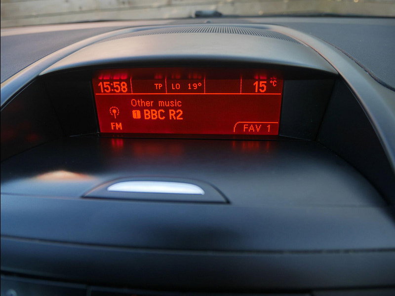 Vauxhall Zafira Tourer 1.4i Turbo SE MPV 5dr Petrol Manual Euro 6 (140 ps) 5dr Manual 2026