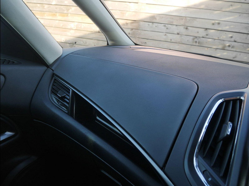 Vauxhall Zafira Tourer 1.4i Turbo SE MPV 5dr Petrol Manual Euro 6 (140 ps) 5dr Manual 2026