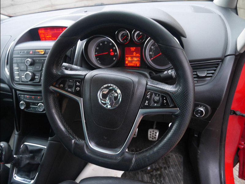 Vauxhall Zafira Tourer 1.4i Turbo SRi MPV 5dr Petrol Manual Euro 6 (140 ps) 5dr Manual 2026