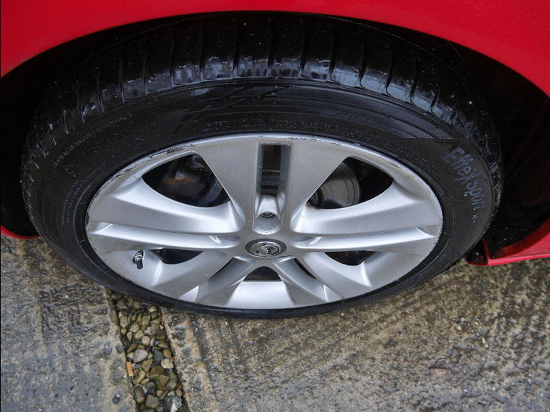 Vauxhall Zafira Tourer 1.4i Turbo SRi MPV 5dr Petrol Manual Euro 6 (140 ps) 5dr Manual 2026