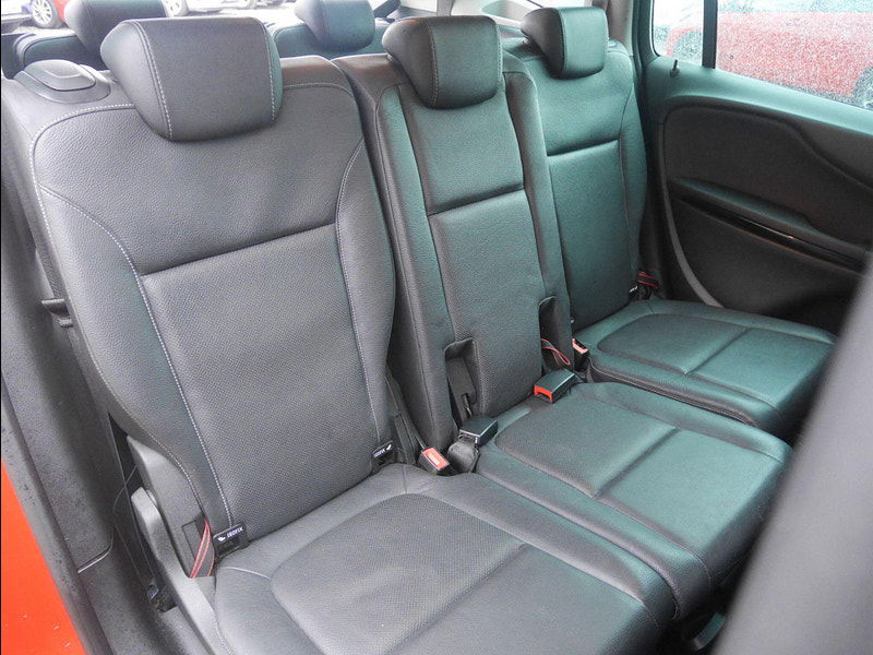 Vauxhall Zafira Tourer 1.4i Turbo SRi MPV 5dr Petrol Manual Euro 6 (140 ps) 5dr Manual 2026