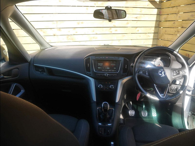 Vauxhall Zafira Tourer 2.0 CDTi SRi Euro 6 (s/s) 5dr 5dr Manual 2025