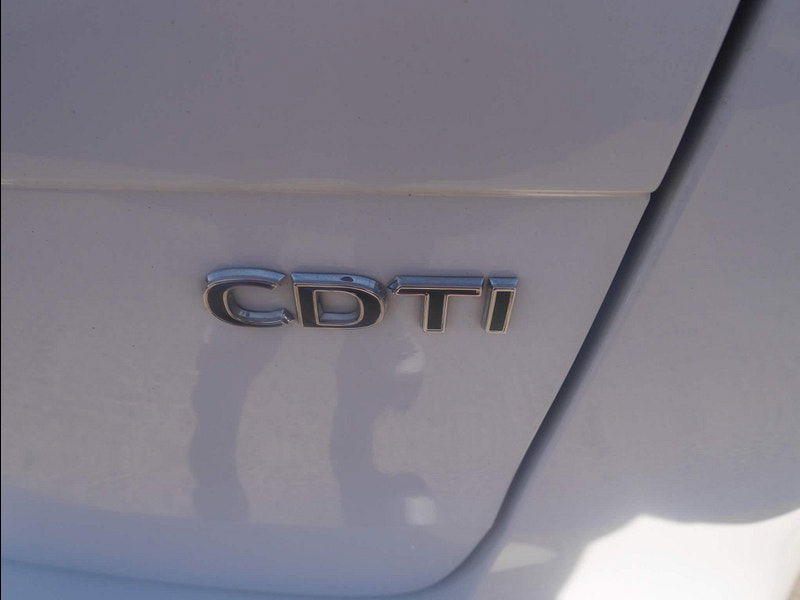 Vauxhall Zafira Tourer 2.0 CDTi SRi Euro 6 (s/s) 5dr 5dr Manual 2025