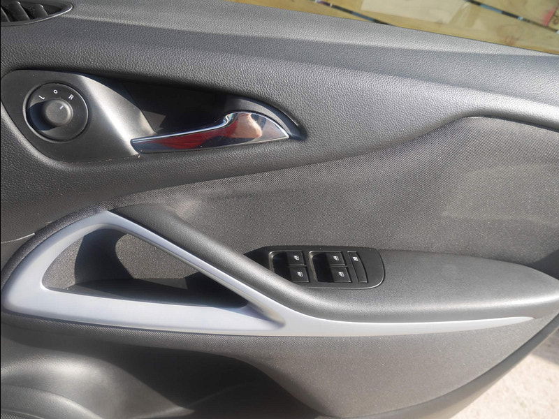 Vauxhall Zafira Tourer 2.0 CDTi SRi Euro 6 (s/s) 5dr 5dr Manual 2025