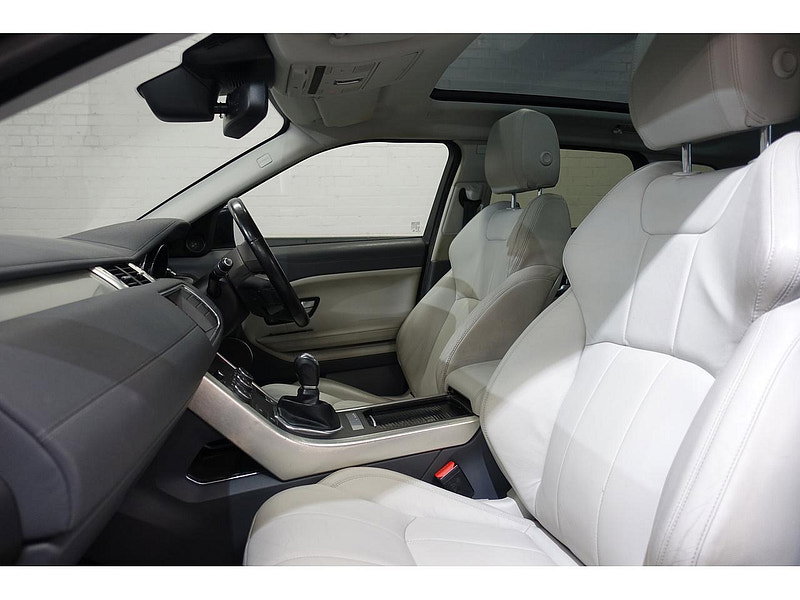 Land Rover Range Rover Evoque 2.0 eD4 SE Tech SUV 5dr Diesel Manual FWD Euro 6 (s/s) (150 ps) 5dr Manual 2026